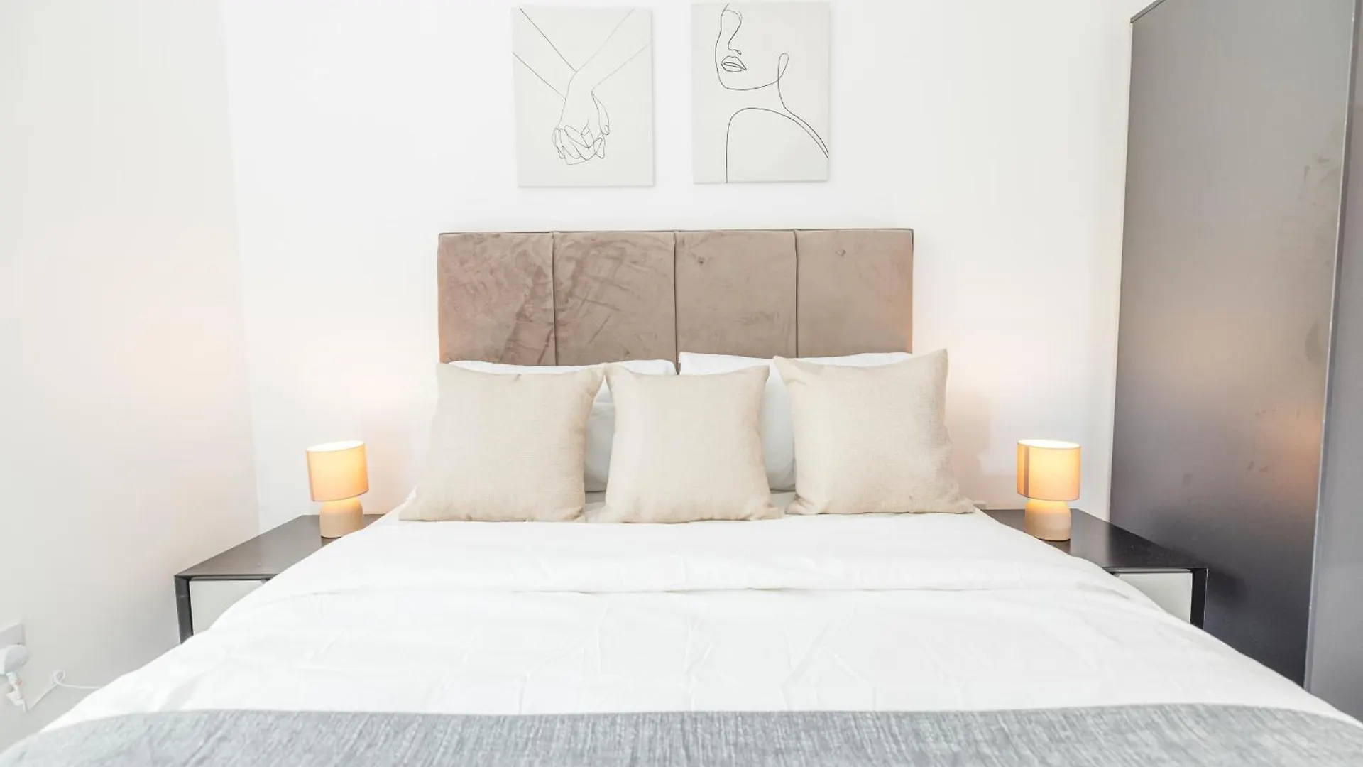 Apartment City Escape - Royal Wharf London United Kingdom
